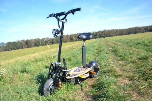 elektro scooter captain 1500w 48V mit Holzbrett -9