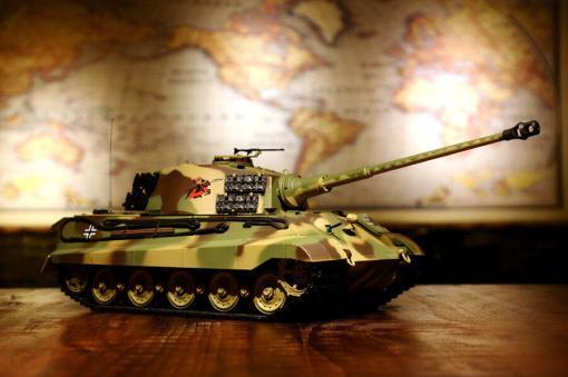 RC Panzer "Deutscher Königstiger - Henschelturm" 1:16 Heng Long mit Rauch und Sound, Metallgetriebe+Metallketten+2,4Ghz -V 7.0 - PRO