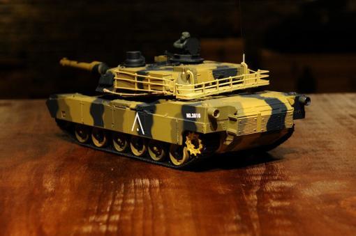 Ferngesteuerter Panzer "U.S. M1A2 Abrams" 1:24 mit Schuss und Sound "816" mit IR-Battle – Bild 5