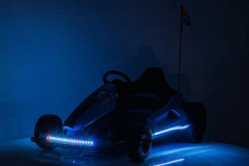 Kinder Elektroauto "e-Gokart" mit 24V und Driftfunktion + 2x 12V7A (24V7A) Akku und 2 Motoren -Blau – Bild 4