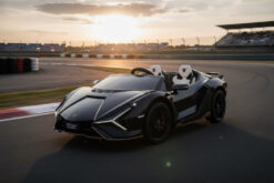 Alternative view of Elektro Kinderfahrzeug "Lamborghini SIAN 2 Sitzer" - lizenziert - 24V Akku, 4 Motoren- 2,4Ghz Fernsteuerung, MP3, Ledersitz+EVA