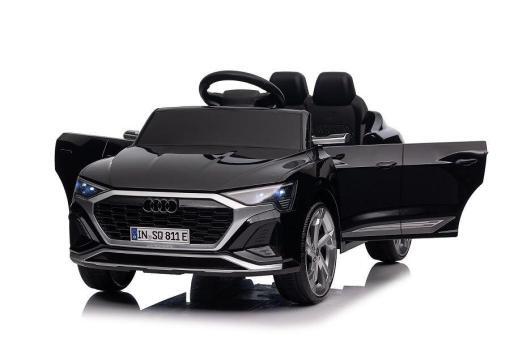 Kinderfahrzeug - Elektro Auto "Audi SQ8" - lizenziert - 12V Akku und 2 Motoren- 2,4Ghz + MP3 + Leder + EVA