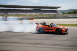 Alternative view of Elektro Kinderfahrzeug Mercedes-AMG GT3 Lizenziert mit Mp3, EVA, Ledersitz