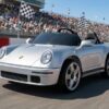 Kinder Elektroauto Porsche RUF 24V Lackiert – 2-Sitzer mit Brushless-Power, Wechselakku & EVA-Reifen