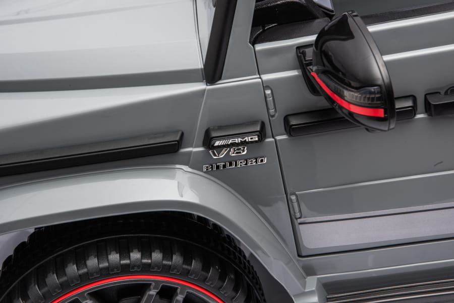 Kinderfahrzeug - Elektro Auto "Mercedes G63 AMG" - Lizenziert - 12V7AH Akku,2 Motoren- 2,4Ghz Fernsteuerung, MP3+Ledersitz+EVA-Silber – Bild 14